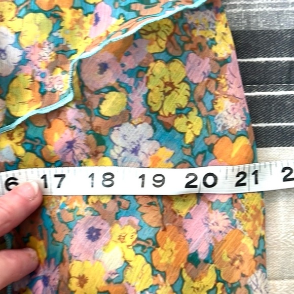 Urban Outfitters UO Shreen Asymmetrical Floral Midi Dress, Flattering, EUC, L - Picture 11 of 11